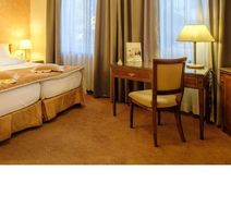 Hotel Restaurant Hohenstaufen Room
