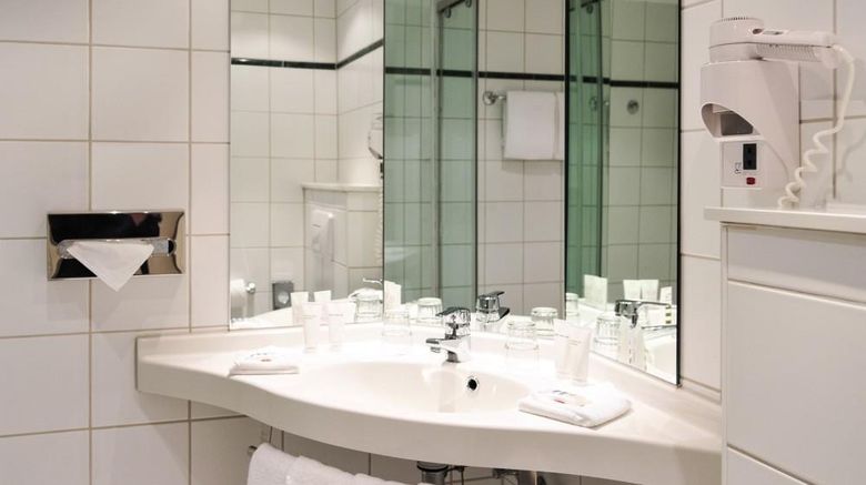 <b>ACHAT Hotel Braunschweig Room</b>. Images powered by <a href="https://iceportal.shijigroup.com/" title="IcePortal" target="_blank">IcePortal</a>.