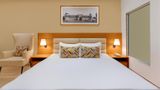 Lemon Tree Hotel, Agra Room