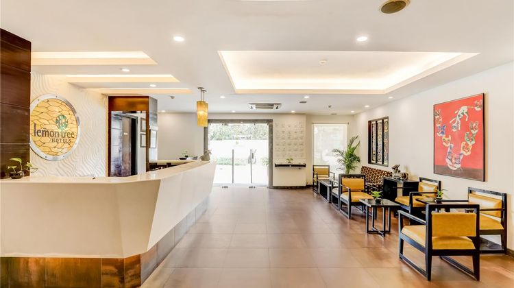 Lemon Tree Hotel Ahmedabad Lobby