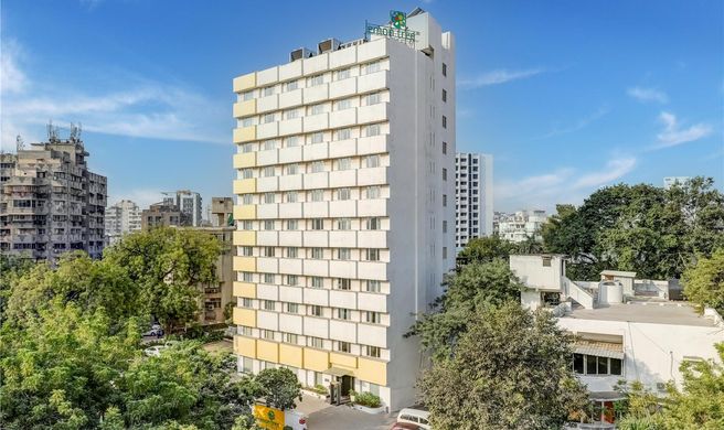Lemon Tree Hotel Ahmedabad Exterior
