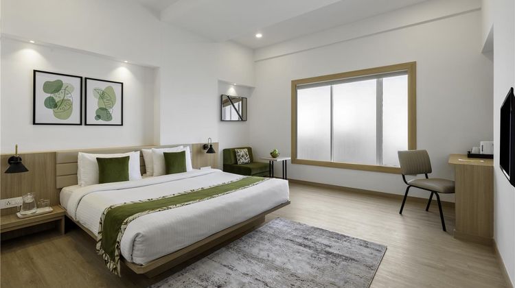 Lemon Tree Hotel Vadodara Room
