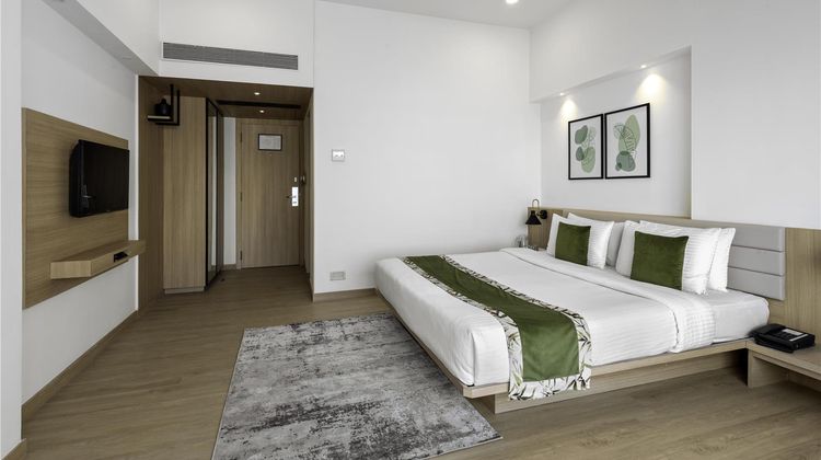 Lemon Tree Hotel Vadodara Room