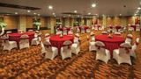 Lemon Tree Hotel Vadodara Restaurant