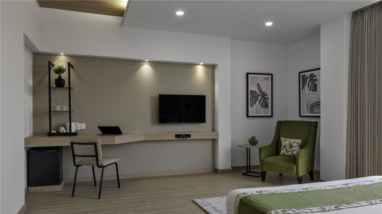 Lemon Tree Hotel Vadodara Room