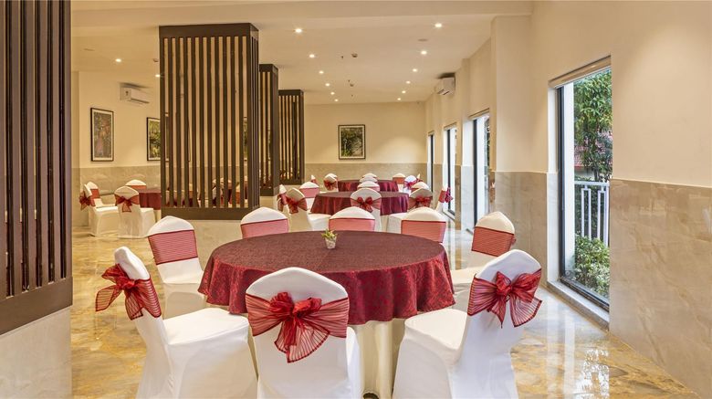 <b>Lemon Tree Premier, Rishikesh Ballroom</b>. Images powered by <a href="https://iceportal.shijigroup.com/" title="IcePortal" target="_blank">IcePortal</a>.