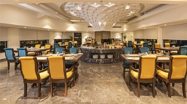 <b>Lemon Tree Premier, Rishikesh Restaurant</b>. Images powered by <a href="https://iceportal.shijigroup.com/" title="IcePortal" target="_blank">IcePortal</a>.
