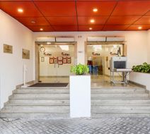 Red Fox Hotel, East Delhi Lobby