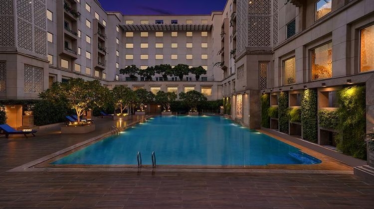 Lemon Tree Premier, Delhi Aerocity Pool