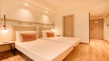 Lemon Tree Premier, Delhi Aerocity Room