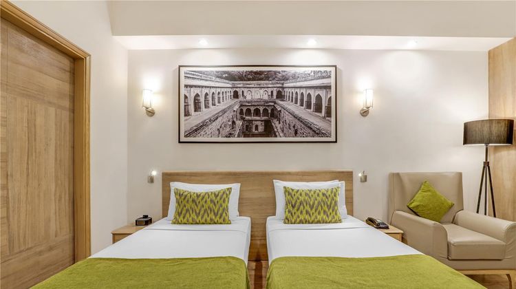 Lemon Tree Premier City Center Room