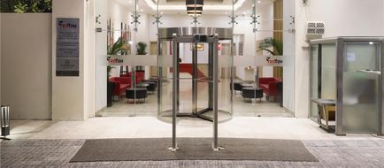 Red Fox by Lemon Tree Hotels, Sector 60 Lobby