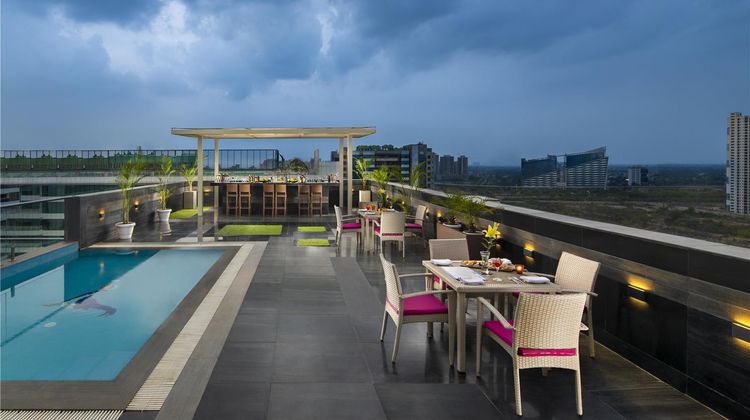 Sandal Suites, operated by Lemon Tree Pool