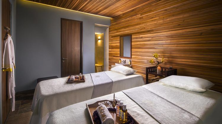 Sandal Suites, operated by Lemon Tree Room