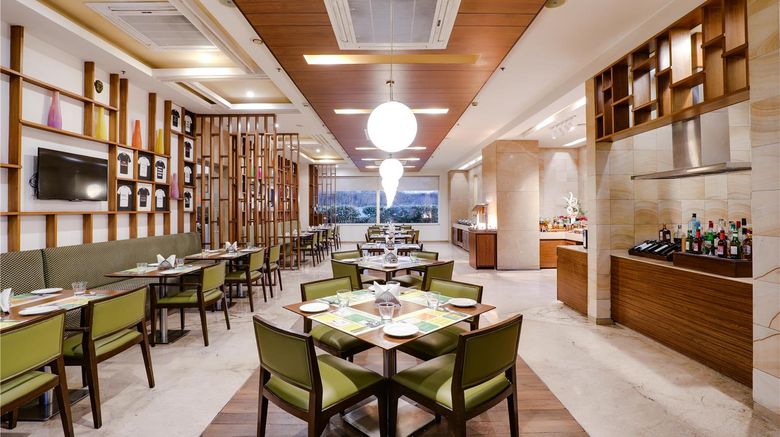 <b>Lemon Tree Hotel Sector 60 Restaurant</b>. Images powered by <a href="https://iceportal.shijigroup.com/" title="IcePortal" target="_blank">IcePortal</a>.