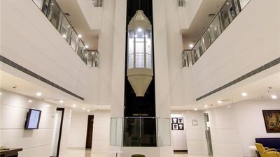 Lemon Tree Hotel Banjara Hills