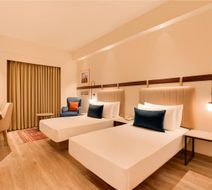Lemon Tree Hotel Gachibowli Room