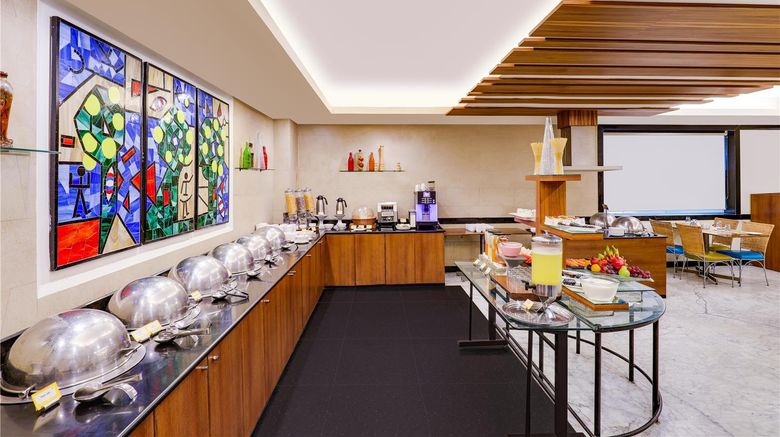 <b>Lemon Tree Hotel, Indore Restaurant</b>. Images powered by <a href="https://iceportal.shijigroup.com/" title="IcePortal" target="_blank">IcePortal</a>.