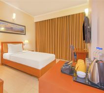 Lemon Tree Hotel Baddi Room