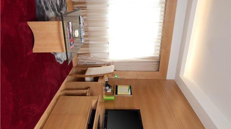 Lemon Tree Hotel, Chandigarh Suite