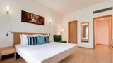 Lemon Tree Hotel Suite