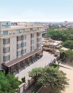 Lemon Tree Hotel Alwar