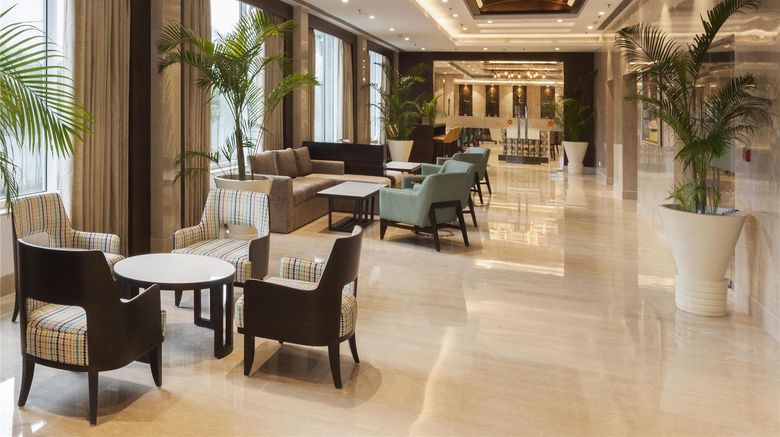 <b>Lemon Tree Hotel, Lucknow Lobby</b>. Images powered by <a href="https://iceportal.shijigroup.com/" title="IcePortal" target="_blank">IcePortal</a>.