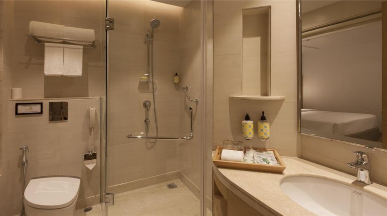 <b>Lemon Tree Hotel, Lucknow Room</b>. Images powered by <a href="https://iceportal.shijigroup.com/" title="IcePortal" target="_blank">IcePortal</a>.