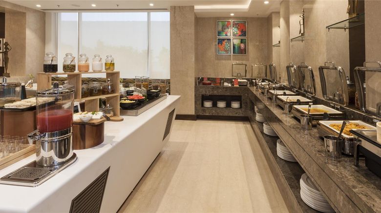 <b>Lemon Tree Hotel, Lucknow Restaurant</b>. Images powered by <a href="https://iceportal.shijigroup.com/" title="IcePortal" target="_blank">IcePortal</a>.