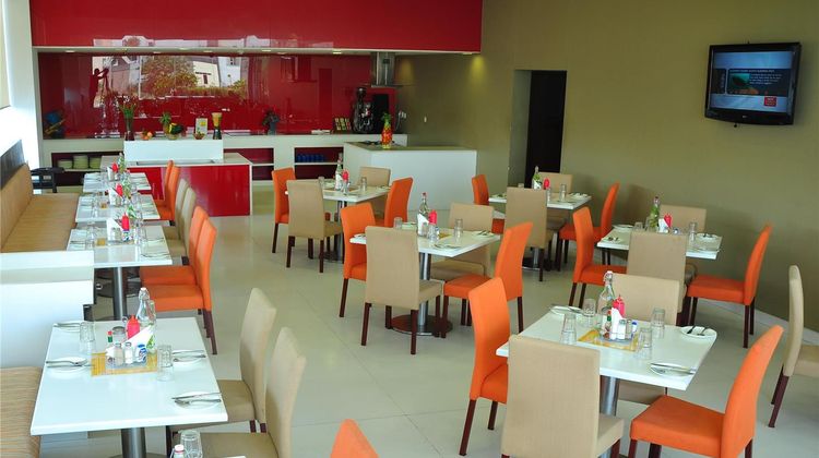 Keys Select Ludhiana by Lemon Tree Hotel Restaurant