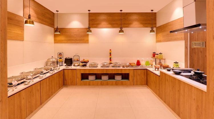 Keys Prima Hotel, Kattima, Chennai Restaurant