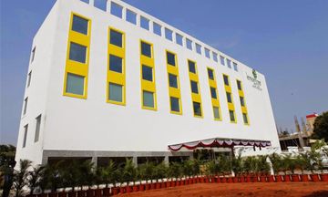 Lemon Tree Hotel Shimona