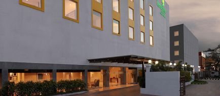 Lemon Tree Hotel Shimona Exterior