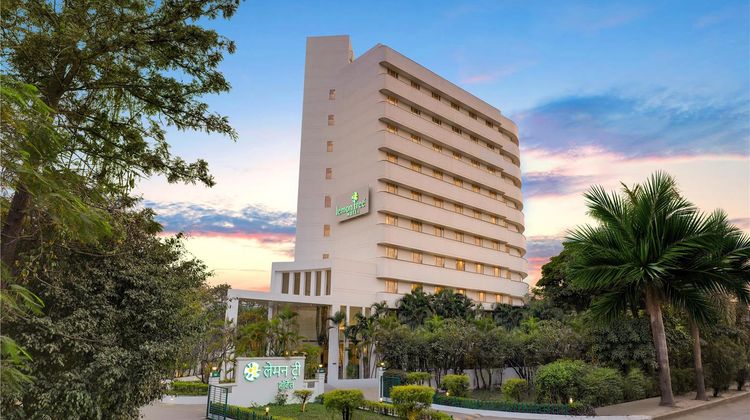 Lemon Tree Hotel, Hinjawadi Exterior