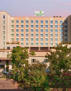 Lemon Tree Premier City Center Pune