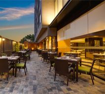 Lemon Tree Hotel, Viman Nagar Exterior