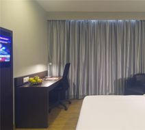 Keys Select By Lemon Tree Hotels Room