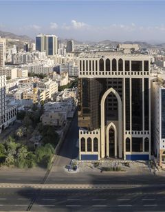 DoubleTree Aziziyah