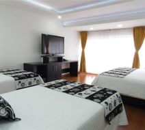 Hotel Palermo Suite Room