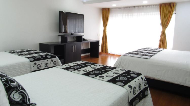 Hotel Palermo Suite Room