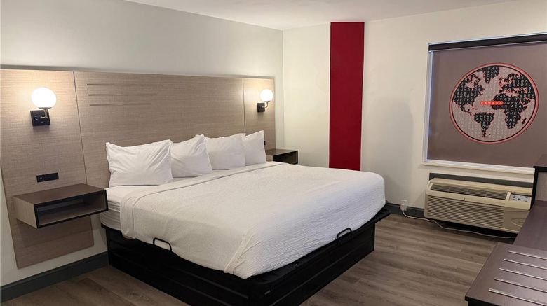 <b>Rodeway Inn Albany South Room</b>. Images powered by <a href="https://iceportal.shijigroup.com/" title="IcePortal" target="_blank">IcePortal</a>.