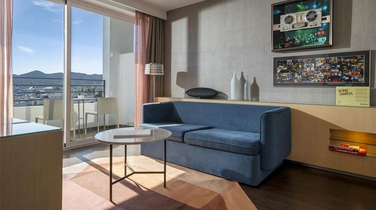 Ocean Drive Ibiza Suite