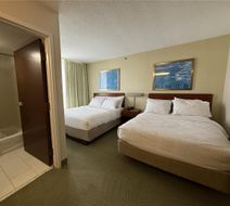 The Peoria Hotel, SureStay Collection Room