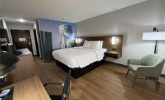 Landmark Hotel Dallas Addison