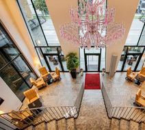 ARCOTEL Camino Lobby