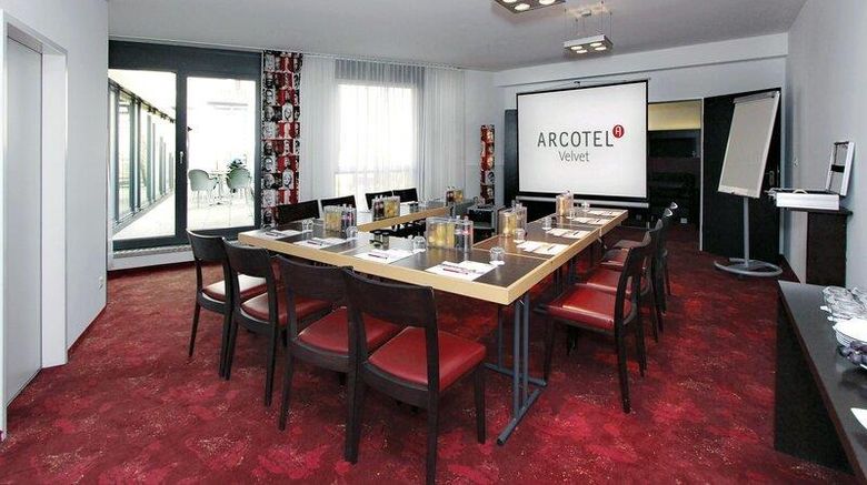 <b>Arcotel Velvet Suite</b>. Images powered by <a href="https://iceportal.shijigroup.com/" title="IcePortal" target="_blank">IcePortal</a>.