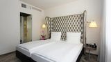 <b>Arcotel John F Suite</b>. Images powered by <a href="https://iceportal.shijigroup.com/" title="IcePortal" target="_blank">IcePortal</a>.