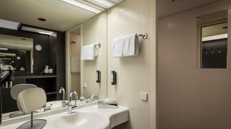 <b>ARCOTEL Onyx Hamburg Room</b>. Images powered by <a href="https://iceportal.shijigroup.com/" title="IcePortal" target="_blank">IcePortal</a>.