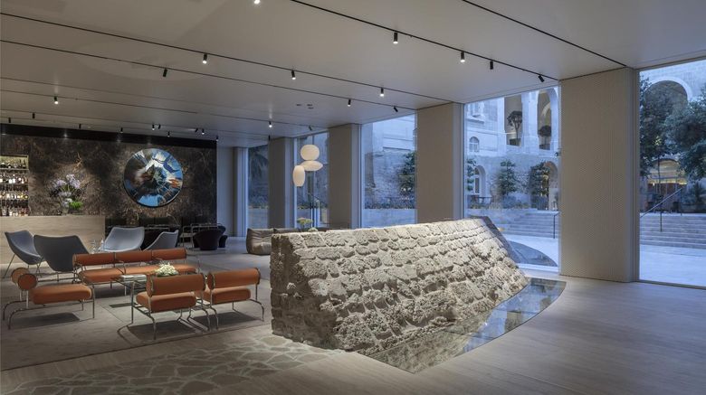 <b>The Jaffa Lobby</b>. Images powered by <a href="https://iceportal.shijigroup.com/" title="IcePortal" target="_blank">IcePortal</a>.