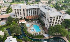Horseshoe Bay Resort